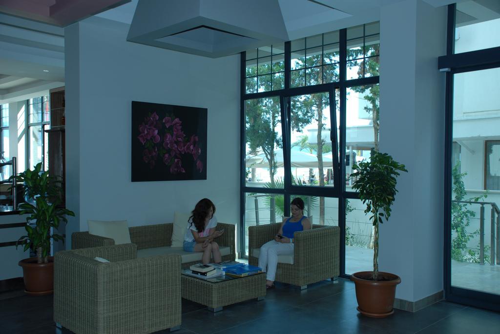 מרמריס Begonville Beach Hotel - Adult Only מראה חיצוני תמונה