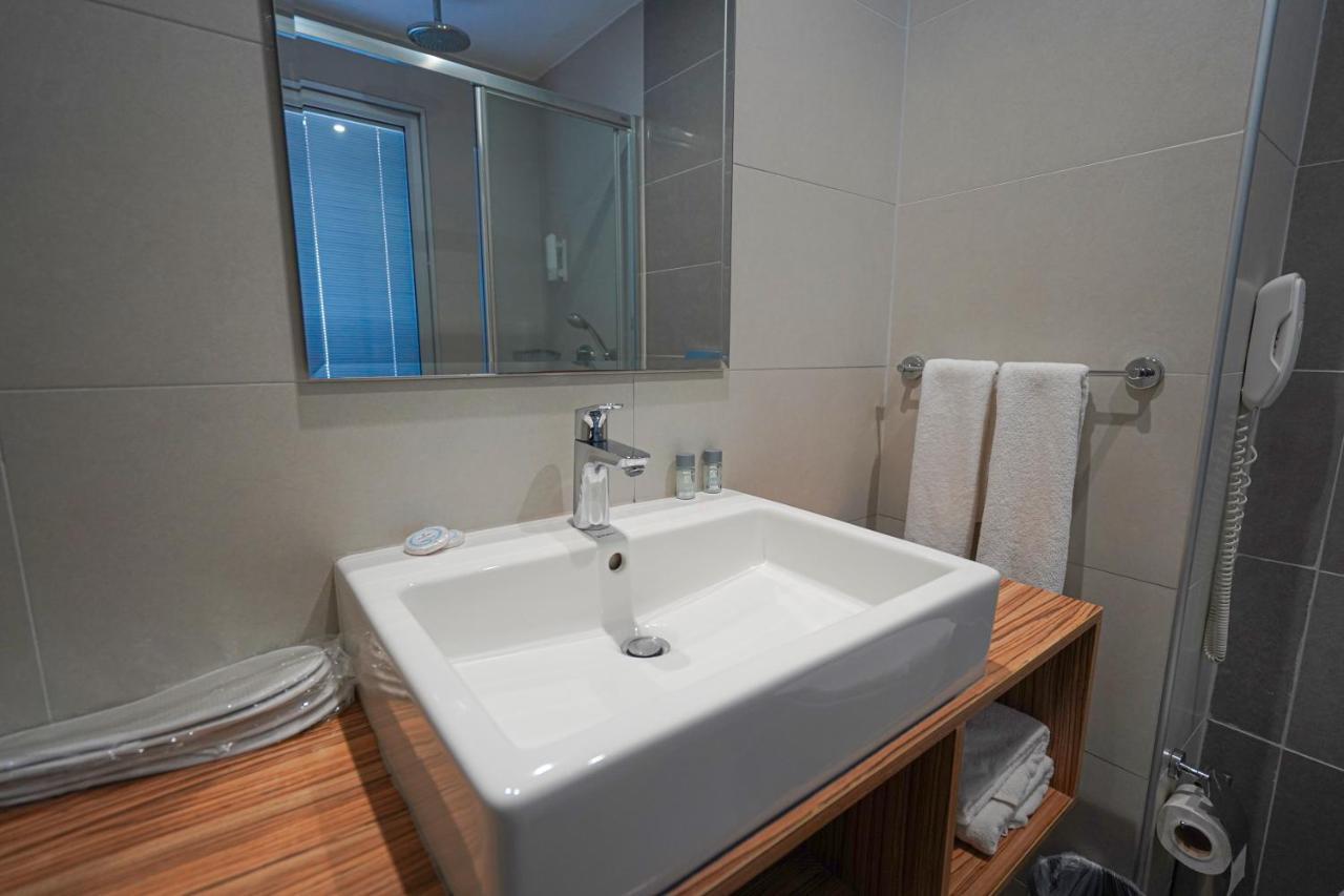 מרמריס Begonville Beach Hotel - Adult Only מראה חיצוני תמונה