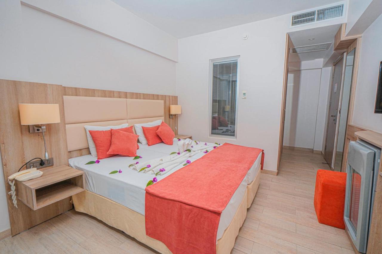 מרמריס Begonville Beach Hotel - Adult Only מראה חיצוני תמונה
