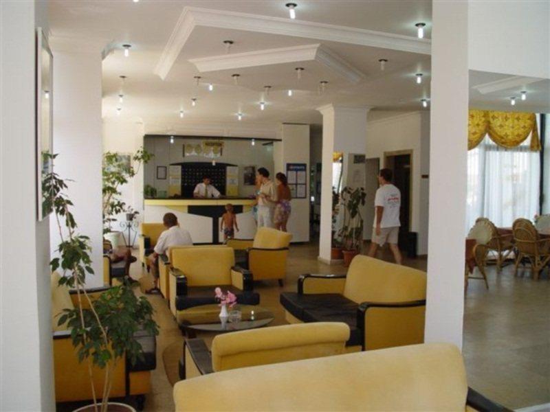 מרמריס Begonville Beach Hotel - Adult Only מראה חיצוני תמונה